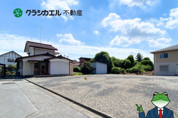 【建築条件無し・更地渡し】約８０坪の現況更地。小学校まで徒歩約８分！ＪＲ雀宮駅まで車で１０分。