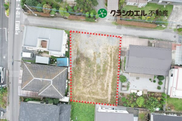 【建築条件なし・更地渡し】約８７坪の土地。小中学校まで徒歩５分以内！ＬＲＴ停留所まで徒歩２２分