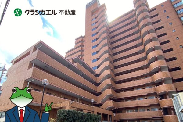 リビングリフォーム済み南全開口窓で陽当り良好！