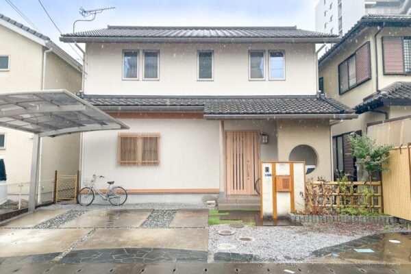 駅チカの一戸建て駐車２台可◎ＪＲ宇都宮駅まで徒歩13分！