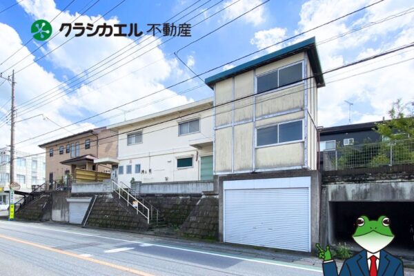 大人の秘密基地を作りませんか？ 車庫と倉庫を備えた趣味を満喫する住まいです