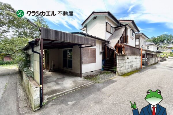 敷地99坪超で駐車2台可。 6DKK+Sの広々とした2世帯向け住宅