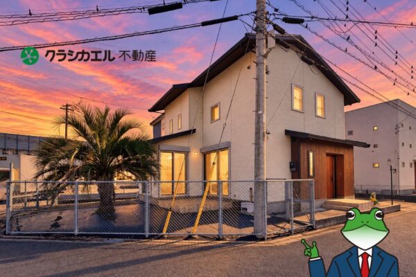 【長期優良】光をあつめるL型リビング 海外リゾートのようなシアターのある家